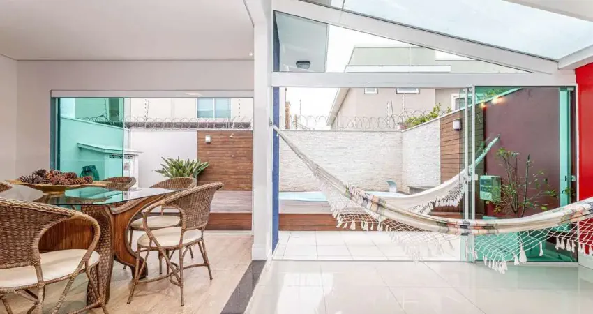 Casa em Condominio Fechado Santa Felicidade