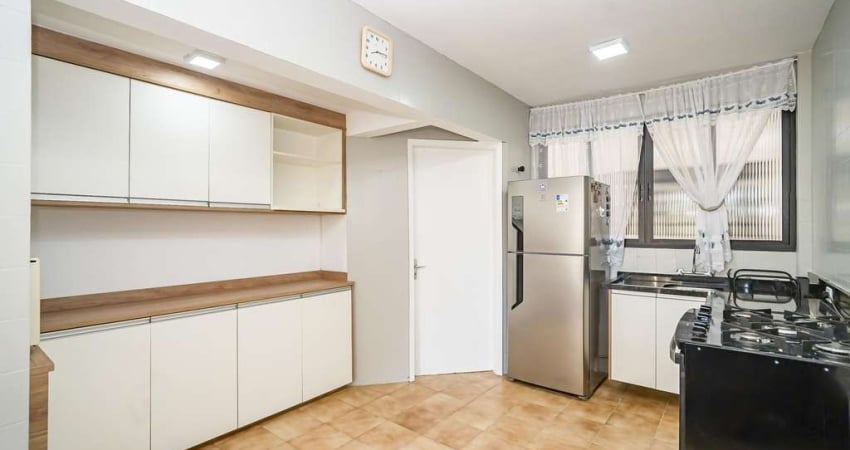 Apartamento mobiliado 3 quartos no Mercês Curitiba