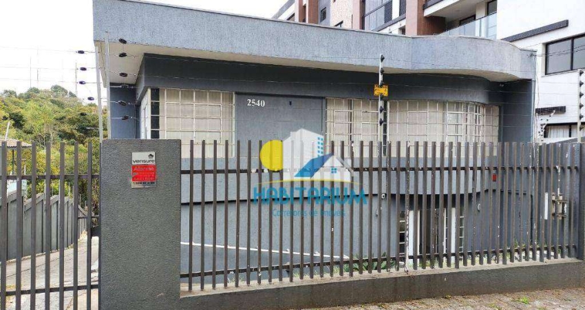 casa comercial/residencial 07 salas, edícula, churrasqueira no Bom Retiro em Curitiba