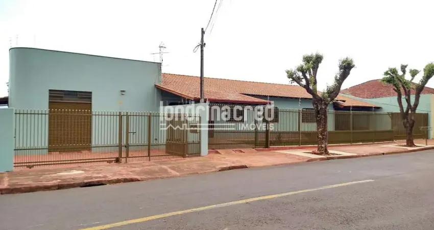 Casa à venda 5 Quartos, 1 Suite, 5 Vagas, 454M², Waldemar Hauer, Londrina - PR