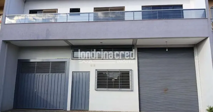 Casa à Venda no Parque Residencial Joaquim Toledo Piza, Londrina: 3 Dormitórios (1 Suíte), Cozinha