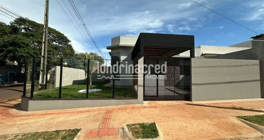 Casa prox. a Av. São João contendo 03 dormitorios amplos sendo 01 suite, conceito aberto entre Sala