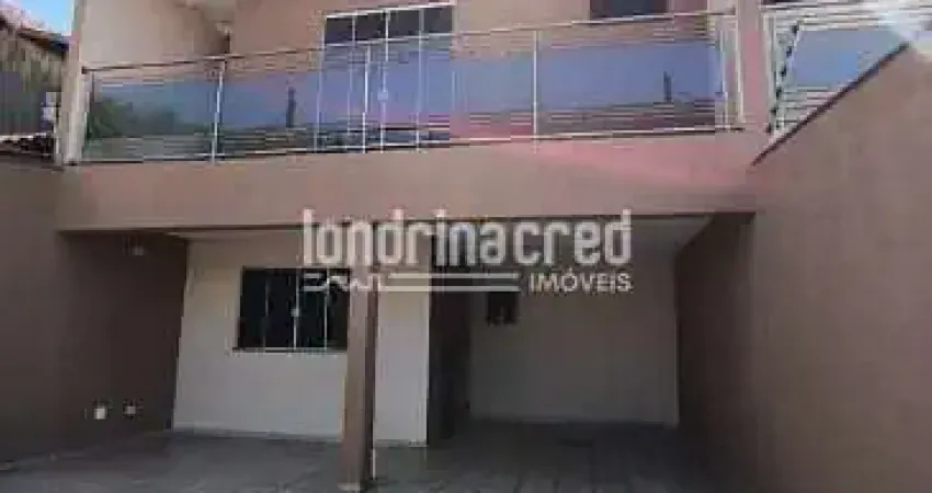 Sobrado à Venda no Jardim Santo Amaro – 3 Quartos (1 Suíte), 3 Banheiros, 2 Vagas e 130m² de Confor