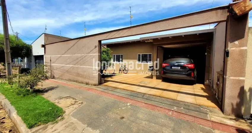 Excelente Casa na Zona Leste de Londrina – 4 Quartos (1 Suíte), 3 Banheiros, Sala Ampla, Cozinha, 2
