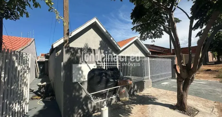 Oportunidade na Região Leste de Londrina: Duas Casas no Mesmo Terreno, 180m² de Construção em 250m²