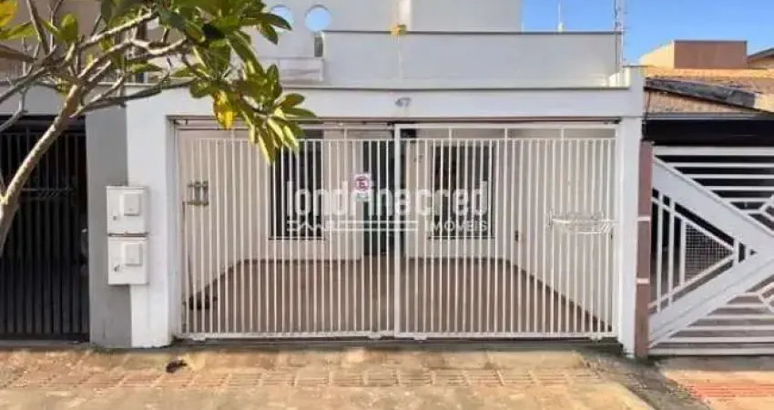 Casa Geminada na Zona Leste com 3 Quartos (1 Suíte), 2 Vagas, Ar Condicionado, Blindex, em Bairro T
