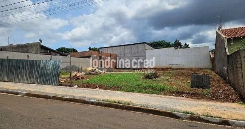 Terreno à venda com 359m² (11x32,65) em excelente localização, ideal para construção residencial ou
