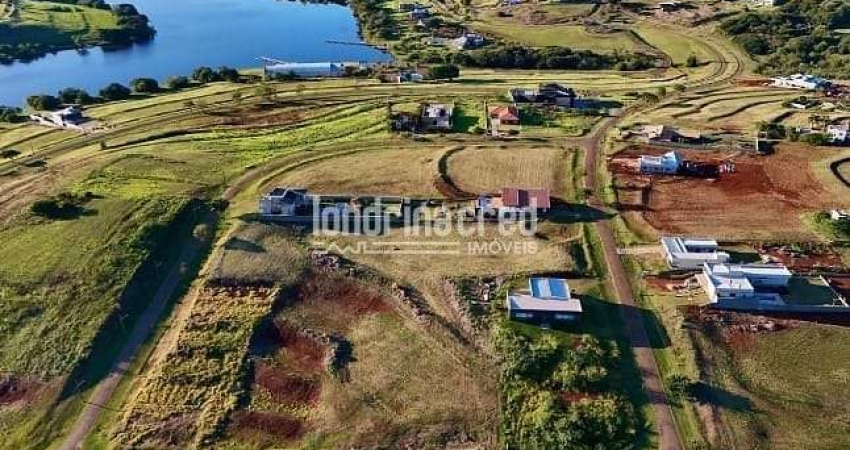 Terreno de 1.500m² no Ecovillas do Lago, vista para a mata, próximo ao lago, lazer completo com mar