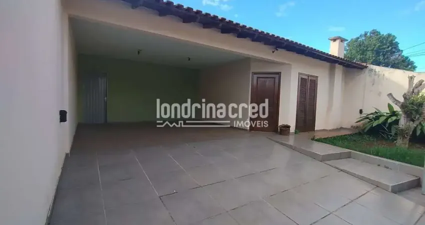 Casa com 3 quartos (2 suítes), edícula completa, móveis planejados e 4 vagas no jardim messiânico –