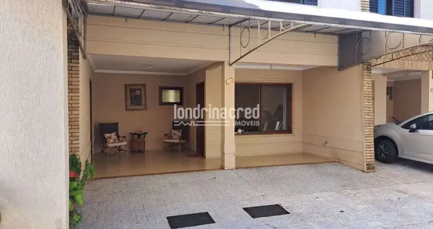 Casa no condomínio gralha azul iii com 3 dormitórios, suíte, sala, cozinha planejada, jardim privat