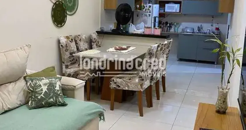 Casa com 3 quartos (1 suíte), ótima garagem, em região arborizada na zona norte de londrina, com fá