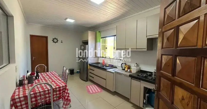 Casa na região norte de londrina, perto do jardim itapoã, com 2 quartos, quintal amplo e churrasque