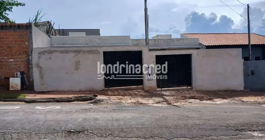 Casa Geminada à Venda no Jardim Ana Terra com 2 Quartos, 2 Vagas de Garagem e Excelente Aproveitame