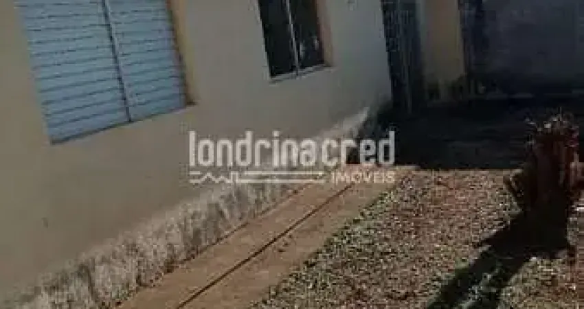 Casa à Venda em Cambé no Loteamento Água da Esperança com 2 Quartos, 1 Banheiro, 1 Vaga de Garagem