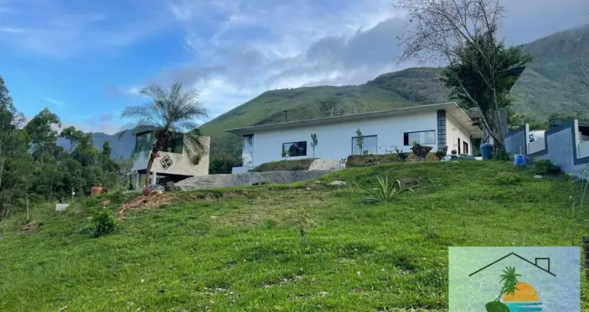 Belíssima Casa próximo ao Pico da Caledônia - Nova Friburgo