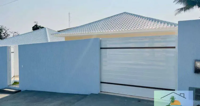 Casa linear recém construída em Araruama-RJ
