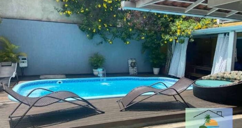 Duplex com Piscina em Cabo Frio-RJ
