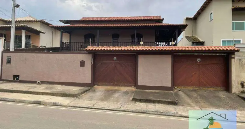 Casa c/ Piscina no bairro Parque Hotel - Araruama-RJ