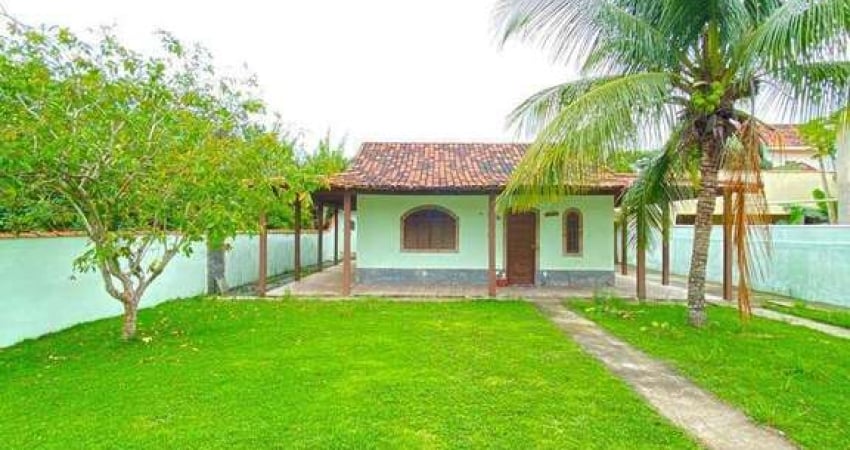 Casa com 2 quartos à venda na Praia Seca, Araruama 