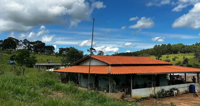 Chácara a venda na região de Itaguara / 60 km de Betim / fácil acesso a BR 381
