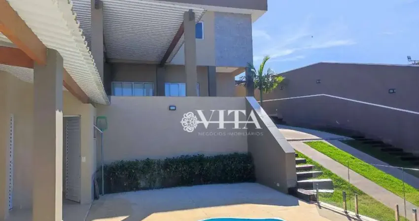 Sobrado com 4 dormitórios à venda, 265 m² por R$ 1.400.000 - Centro - Igaratá/SP