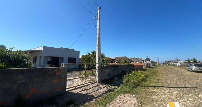 Casa Alvenaria em Meta, Balneário Arroio do Silva/SC