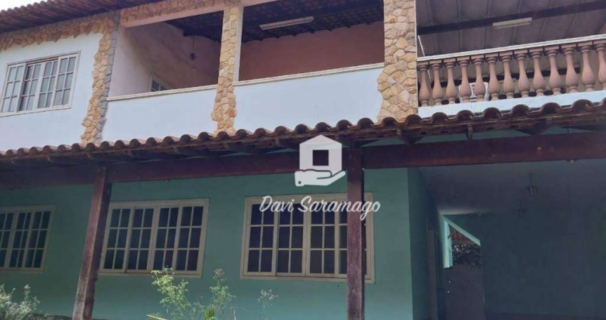 Casa à venda, 322 m² por R$ 550.000,00 - Caramujo - Niterói/RJ
