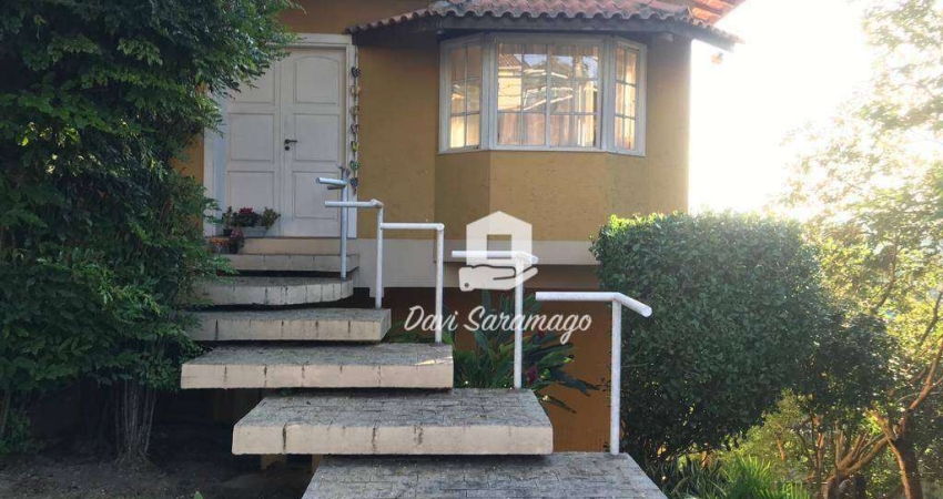 Casa com 3 quartos no Badu à venda