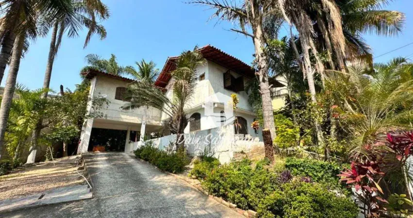 Casa com 4 dormitórios à venda em São Lourenço - Niterói/RJ