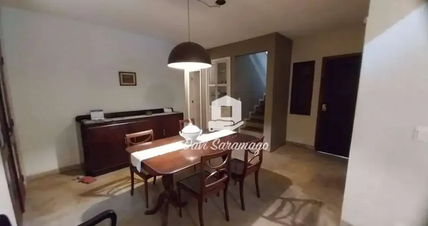 Oportunidade! Vendo Casa No Miolo De São Francisco!