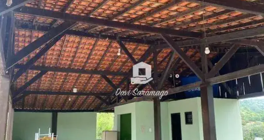 Casa com 3 Quartos à venda, 360 m²  - Rio do Ouro - São Gonçalo/RJ