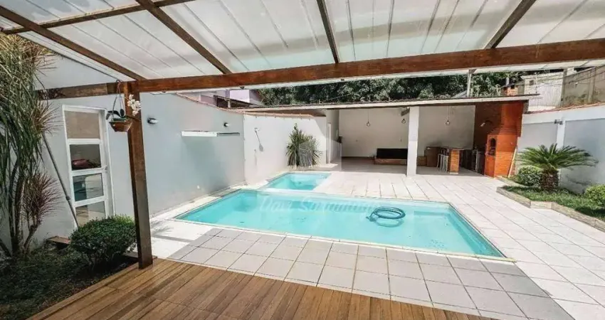 Casa com 3 quartos à venda, 120 m² por R$ 800.000 - Piratininga - Niterói/RJ