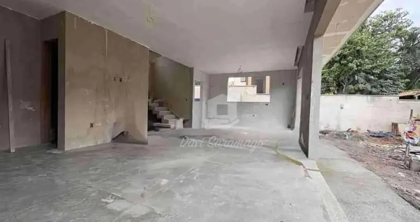 Casa com 4 quartos à venda, 120 m² por R$ 1.480.000 - Itaipu - Niterói/RJ