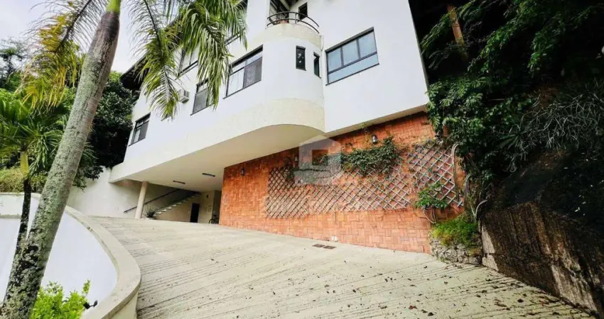 Casa a Venda 4 QUartos em São Francisco dentro de Condominio