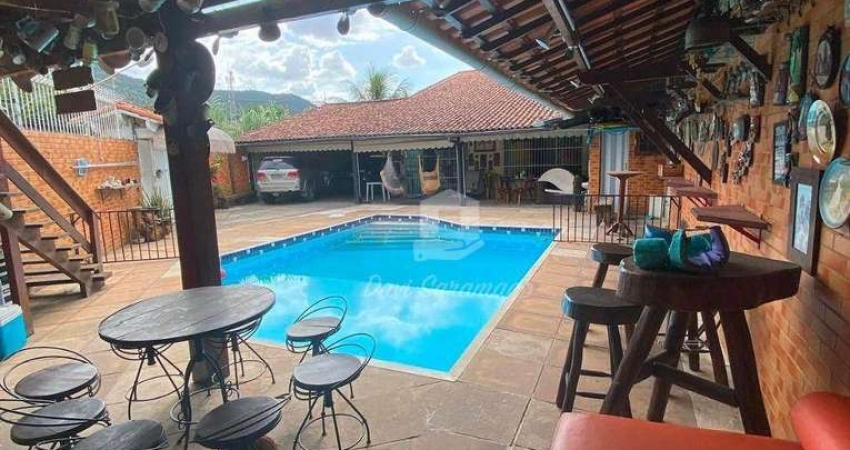 Casa com 5 dormitórios à venda, 320 m²  Piratininga - Niterói/RJ