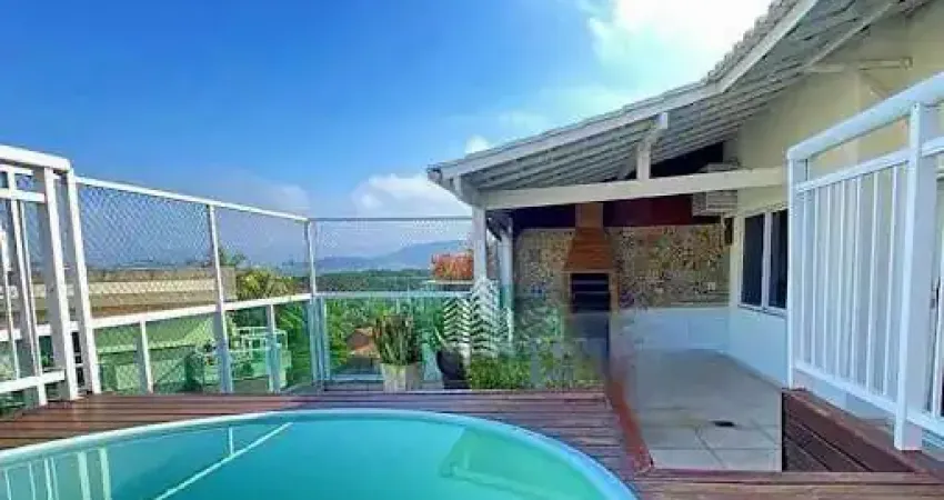 Cobertura com 3 dormitórios à venda, 210 m² por R$ 1.600.000,00 - Itaipu - Niterói/RJ