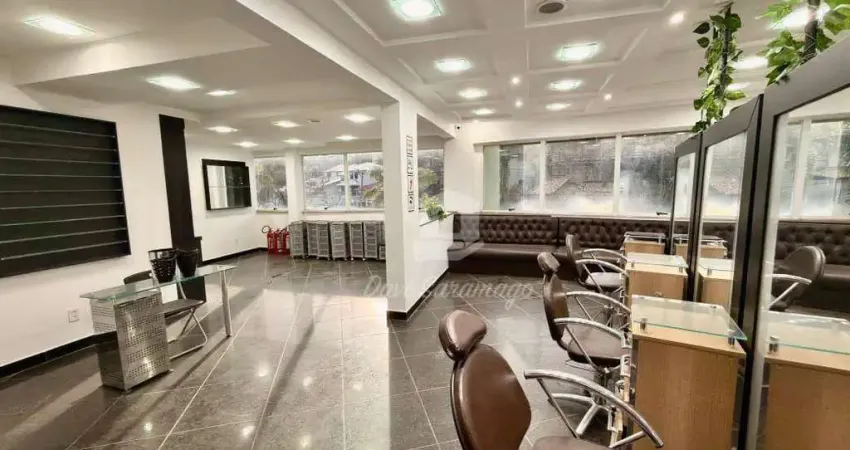 Ponto comercial com 3 salas à venda na Rua Professor Carlos Nélson Ferreira dos Santos, Camboinhas, Niterói