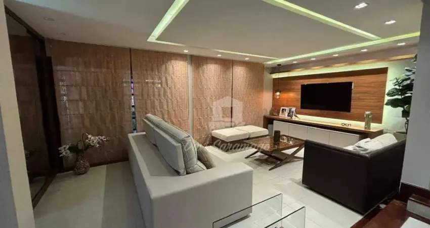 Casa em condomínio fechado com 4 quartos à venda na Rua Jornalista Carlos Vilhena, Piratininga, Niterói