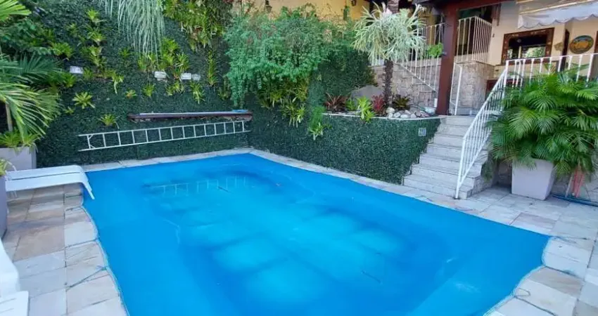 Casa com 4 quartos à venda na Rua Roberto Augusto Morgado, São Francisco, Niterói