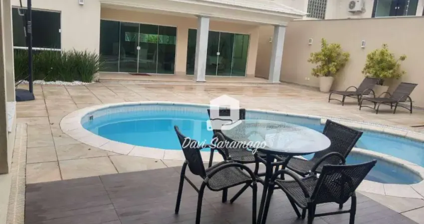 Casa à venda por R$ 6.000.000,00 - Camboinhas - Niterói/RJ