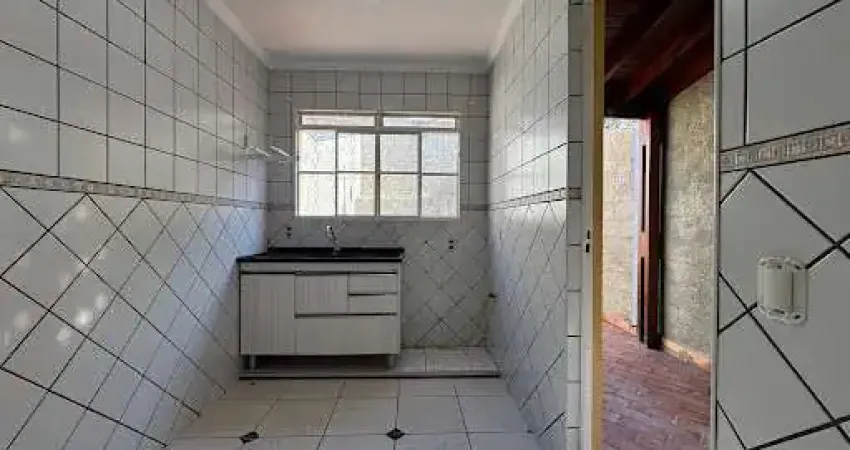 Casa com 2 dormitórios à venda por R$ 280.000,00 - Parque Vila Flores - Sumaré/SP