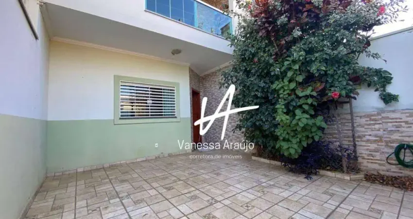 Casa com 3 dormitórios para alugar, 122 m² por R$ 2.713,00/mês - Altos de Sumaré - Sumaré/SP