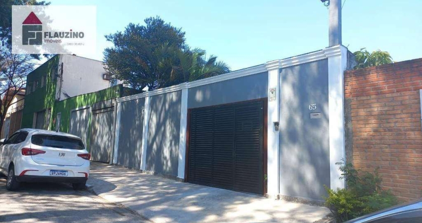 Casa com 3 dormitórios à venda, 300 m² por R$ 900.000,00 - Parque Maria Helena - São Paulo/SP