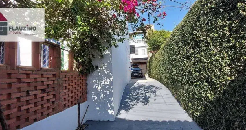 Sobrado com 3 dormitórios, 300 m² - venda por R$ 750.000 ou aluguel por R$ 5.300/mês - Capão Redondo - São Paulo/SP