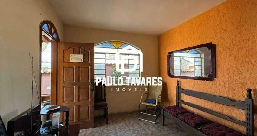Casa de 3 Quartos para venda no bairro Nova Cintra, em Belo Horizonte.