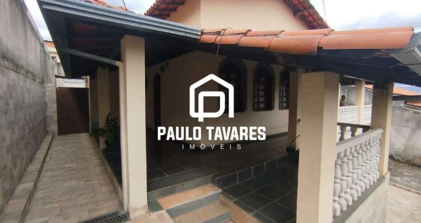 Casa de 03 quartos com suíte, para venda no bairro Camargos, Belo Horizonte/MG.