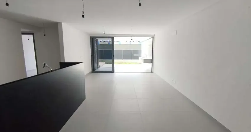 Apartamento para Venda em João Pessoa, Cabo Branco, 2 dormitórios, 2 suítes, 3 banheiros, 2 vagas