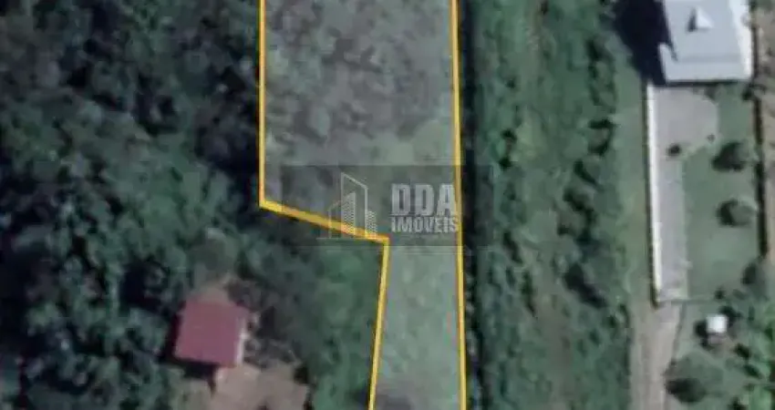 Terreno 3500 m2, rio tavares,ideal para residência ou pousada..