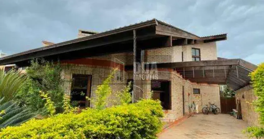 Casa com 7 quartos à venda em Jurerê, Florianópolis 