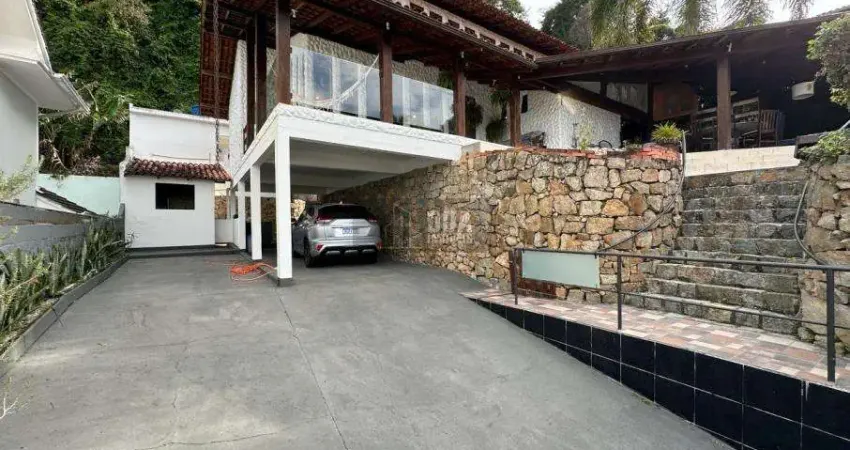 Casa com 4 quartos à venda no Centro, São José 